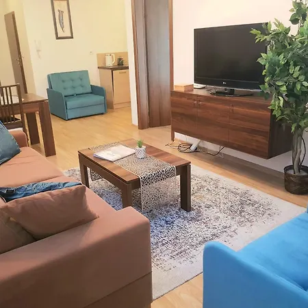 Center Apartmán 3*